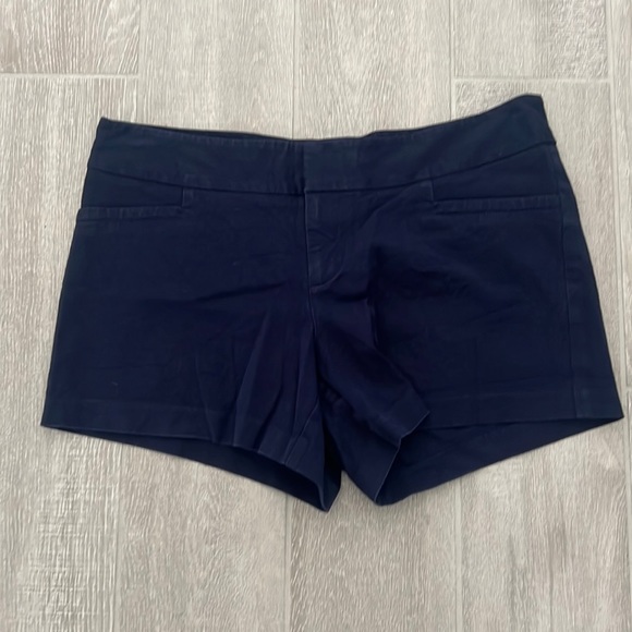 Lilly Pulitzer Shorts Lilly Pulitzer Navy Blue Dress Shorts Size